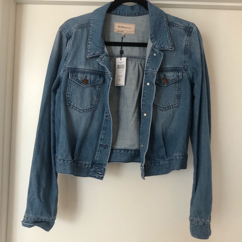 BCBG Cropped Denim Jacket - Light Wash